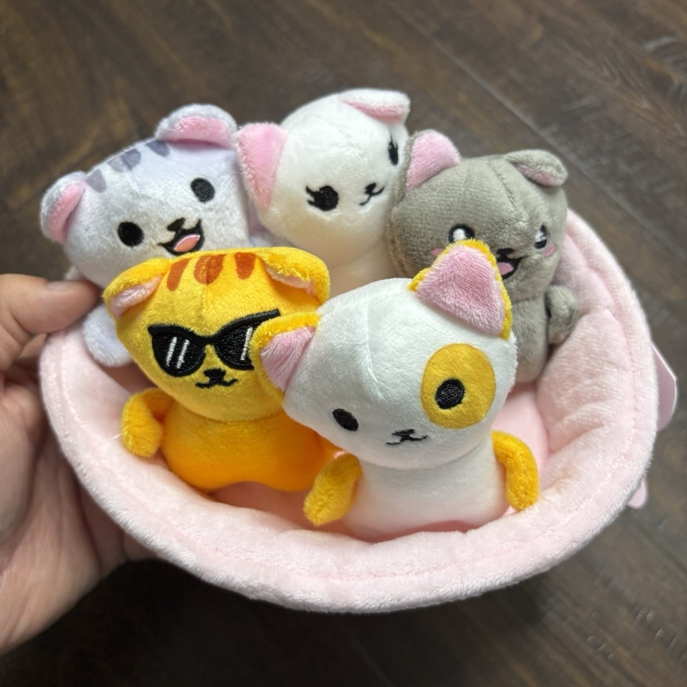 Emotional Support Kitties 5‑Plush Set New With Tags Cozy Container Cats NEW
